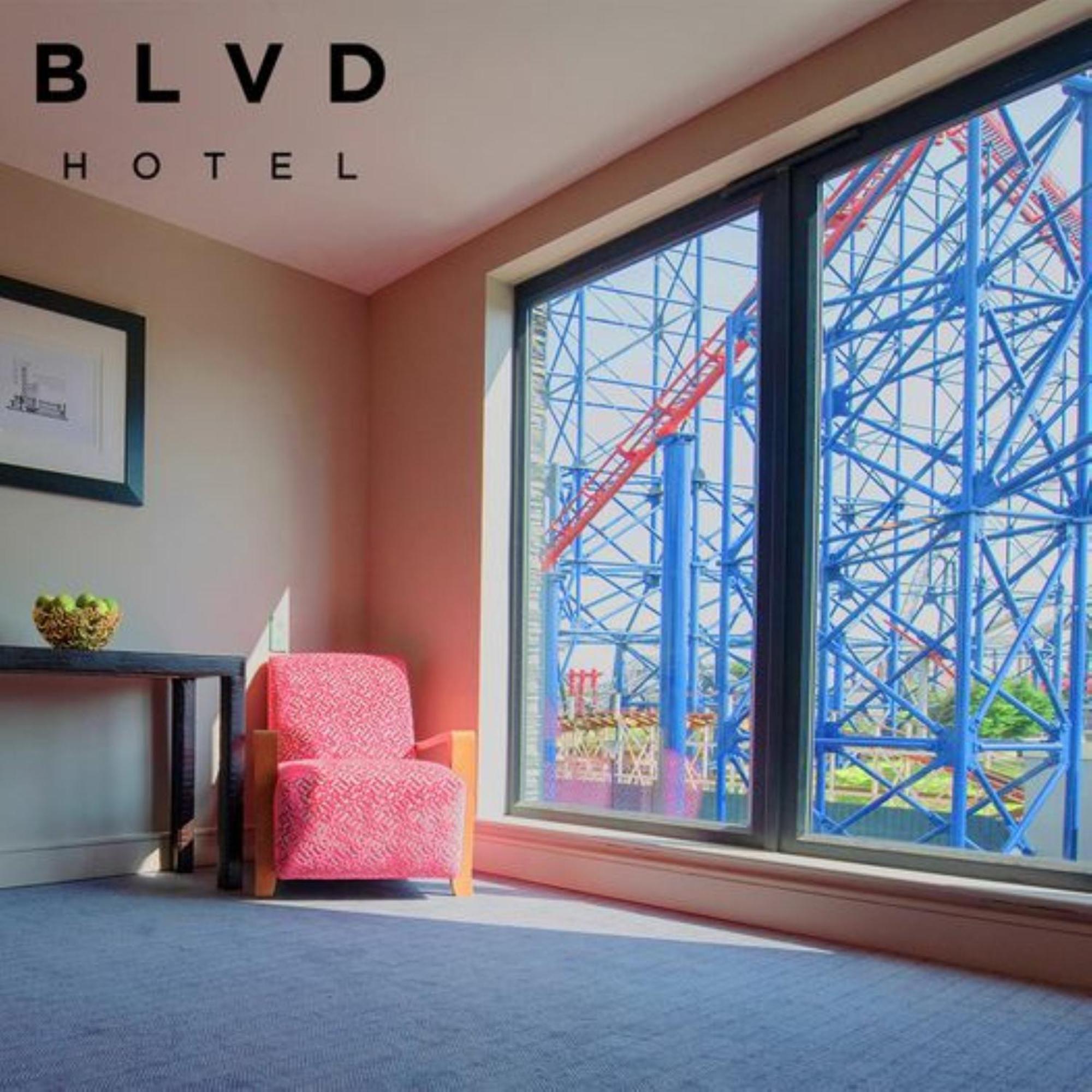 Boulevard Hotel Blackpool Luaran gambar The interior of the hotel