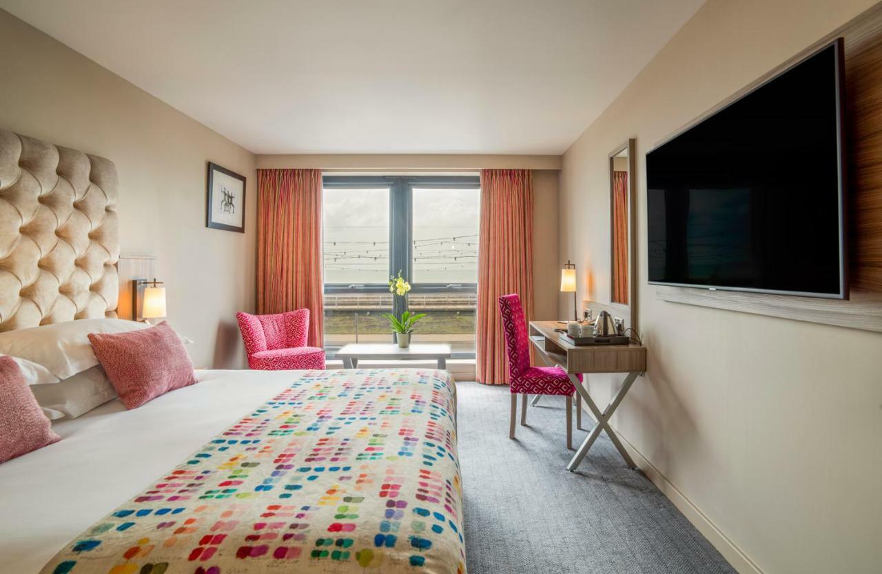 Boulevard Hotel Blackpool Luaran gambar A room at the hotel