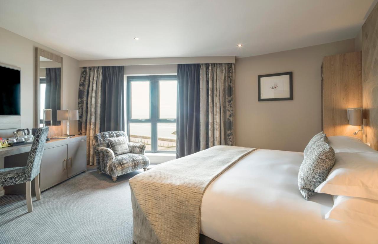 Boulevard Hotel Blackpool Luaran gambar A bedroom at The River Lee Hotel